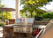 Thumbnail 17 of 30 - Vintage Creekwood Park Grilling Area