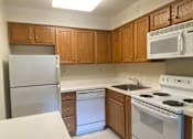 Thumbnail 15 of 15 - Fully equipped kitchen with plenty of cabinet space