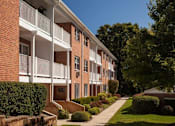 Thumbnail 6 of 14 - Crestview Apartments