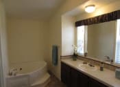 Thumbnail 5 of 11