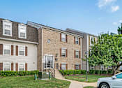 Thumbnail 16 of 22 - Outdoor Green Trail at The Apartments at Hunters Glen, Maryland, 21702