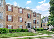 Thumbnail 9 of 22 - Exterior Green Space at The Apartments at Hunters Glen, Frederick, MD, 21702
