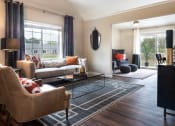 Thumbnail 2 of 9 - Reynoldsburg OH Apartment Rentals Redwood Blacklick Point Living Room Den