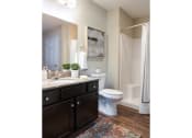 Thumbnail 9 of 9 - Reynoldsburg OH Apartment Rentals Redwood Blacklick Point Master Bathroom
