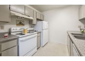Thumbnail 9 of 22 - Kitchen