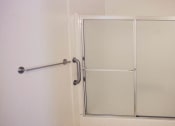 Thumbnail 32 of 32 - Shower