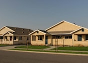 Thumbnail 27 of 33 - Apartment Building