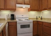 Thumbnail 12 of 33 - Kitchen