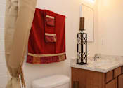 Thumbnail 16 of 33 - Bathroom