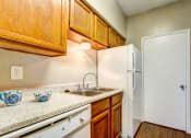 Thumbnail 17 of 25 - Kitchen