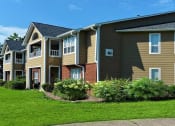 Thumbnail 17 of 30 - landscaping at Greenville, NC apartment 