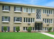 Thumbnail 17 of 39 - Priscilla Standish - Exterior