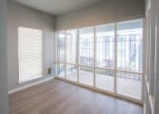 Thumbnail 3 of 10 - houston tx apartments