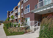 Thumbnail 20 of 25 - Elegant Exterior View Of Property at Riverwalk, Eugene, 97401