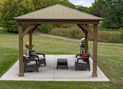 Thumbnail 13 of 21 - Outdoor seating area
