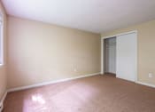 Thumbnail 7 of 18 - Taymil Yarmouth Green Bedroom Interior