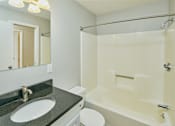 Thumbnail 4 of 15 - Taymil Yarmouth Landing Bathroom