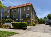 Thumbnail 2 of 16 - Park Villa