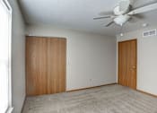 Thumbnail 11 of 29 - Bedroom