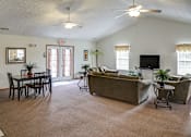 Thumbnail 7 of 20 - Community room
