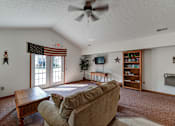 Thumbnail 5 of 24 - Community room