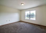 Thumbnail 16 of 25 - Bedroom