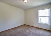 Thumbnail 12 of 25 - Bedroom