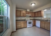 Thumbnail 18 of 25 - Kitchen