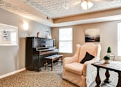 Thumbnail 16 of 32 - Community room