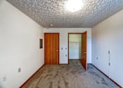 Thumbnail 21 of 32 - Bedroom