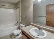 Thumbnail 18 of 26 - Bathroom