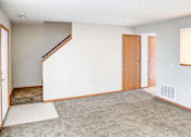 Thumbnail 22 of 28 - Living room