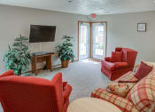 Thumbnail 6 of 14 - Community room