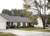 Thumbnail 3 of 9 - Hampton Pointe Front