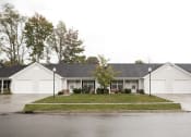 Thumbnail 4 of 9 - Hampton Pointe Exterior
