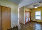 Thumbnail 15 of 26 - Living room