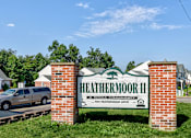 Thumbnail 4 of 27 - Heathermoor II