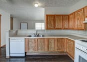 Thumbnail 13 of 27 - Kitchen