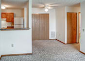 Thumbnail 12 of 29 - Dining room