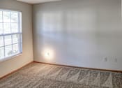Thumbnail 17 of 23 - Living room