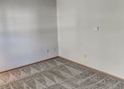 Thumbnail 16 of 23 - Living room