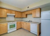 Thumbnail 17 of 26 - Kitchen