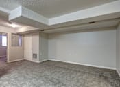 Thumbnail 16 of 22 - Living room