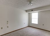 Thumbnail 17 of 32 - Bedroom