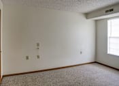 Thumbnail 16 of 32 - Bedroom