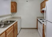 Thumbnail 23 of 32 - Kitchen