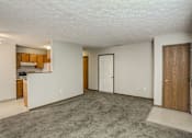 Thumbnail 19 of 23 - Living room