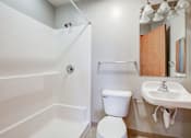 Thumbnail 17 of 27 - Bathroom