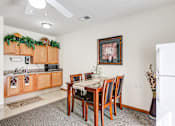 Thumbnail 13 of 27 - Community room
