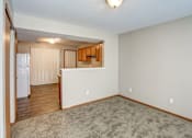 Thumbnail 16 of 28 - Dining room